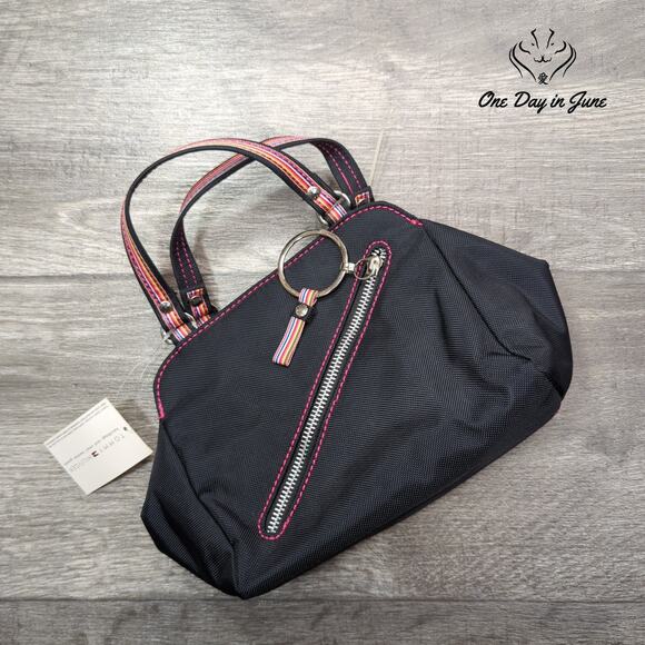 Tommy Hilfiger Handbag Size OS - Picture 1 of 5